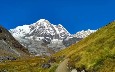 How Many Trekking Routes Are There in Annapurna?